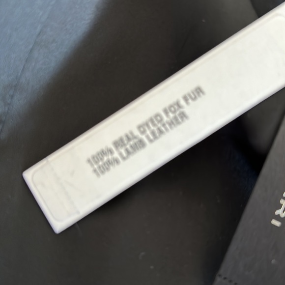 Fur Vest - Picture 4 of 5